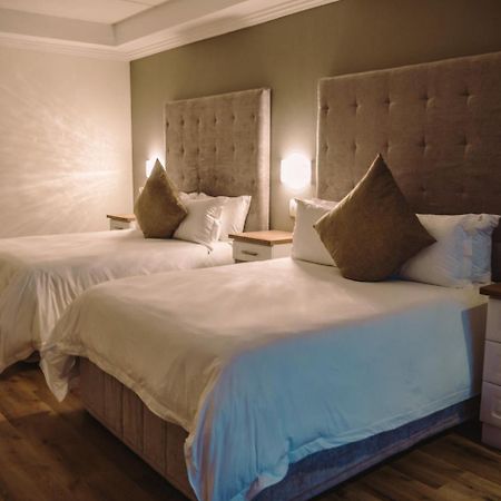 Herms Restaurant & Boutique Hotel Port Elizabeth Exterior photo